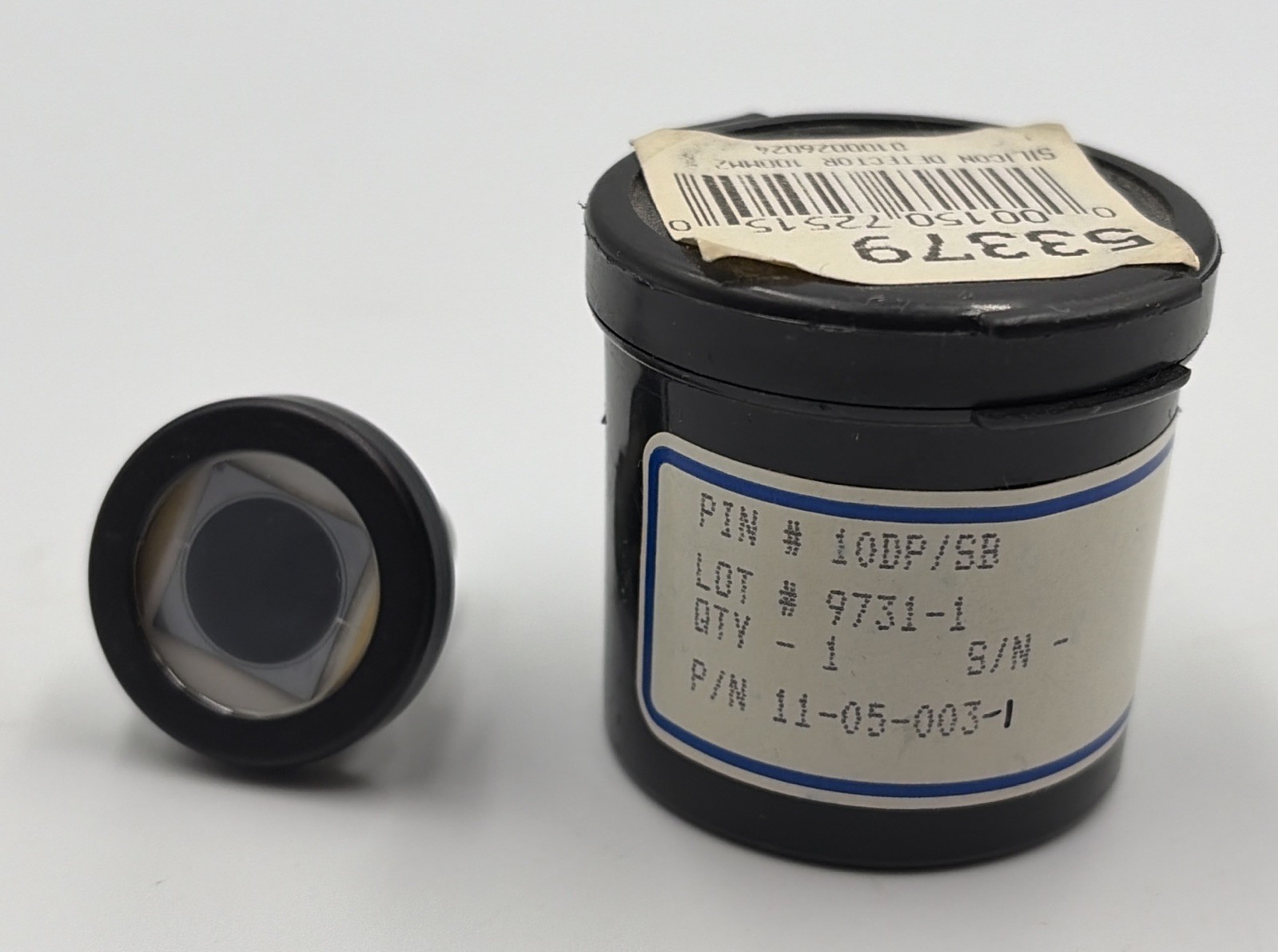 Silicon Detector 100MM2 53379 Pin-10DP/SB 9731-1 - New Old Stock BNC CONNECT