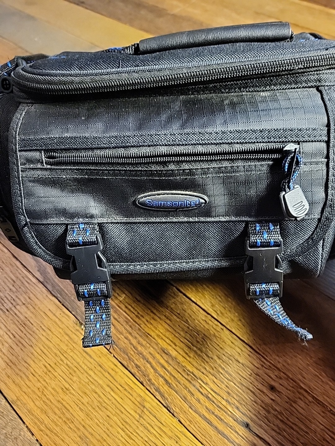 Minolta Maxxum 3 ~ 35mm AF 35-80 Film Camera,Samsonite Bag, Manual ~ Tested Good