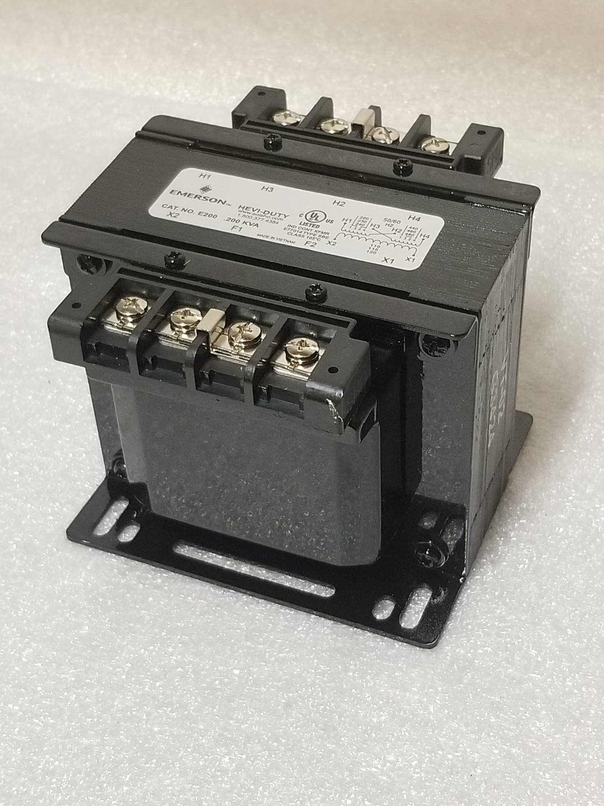 EMERSON E200 SolaHD 200VA Industrial Control Transformer 220-480VAC New in Box