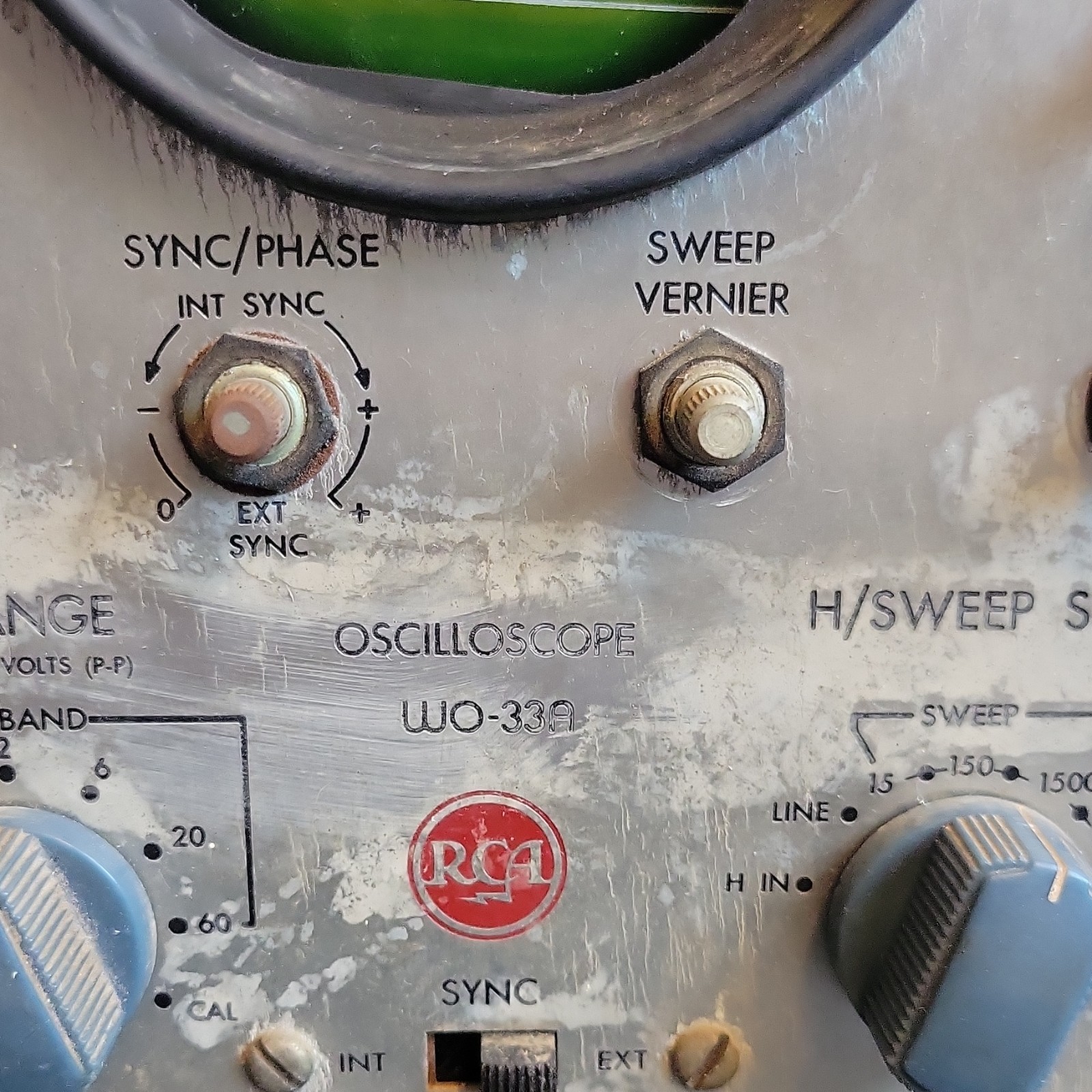 Vintage Oscilloscope WO33A RCA Pilot Light Turns On Untested