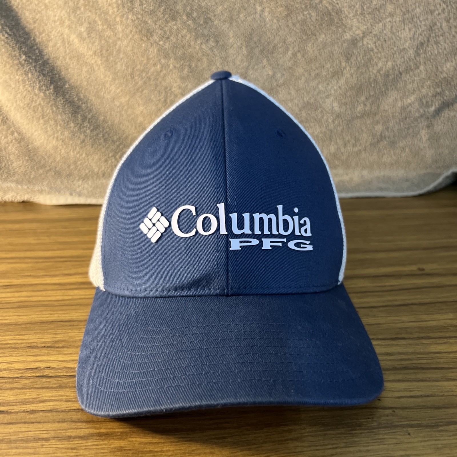 Columbia PFG Logo Mesh FlexFit Hat Bass Side Patch Size: L/XL Blue/White