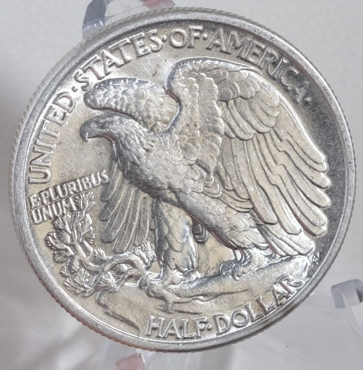 1940-P Walking Liberty Half Dollar /H15
