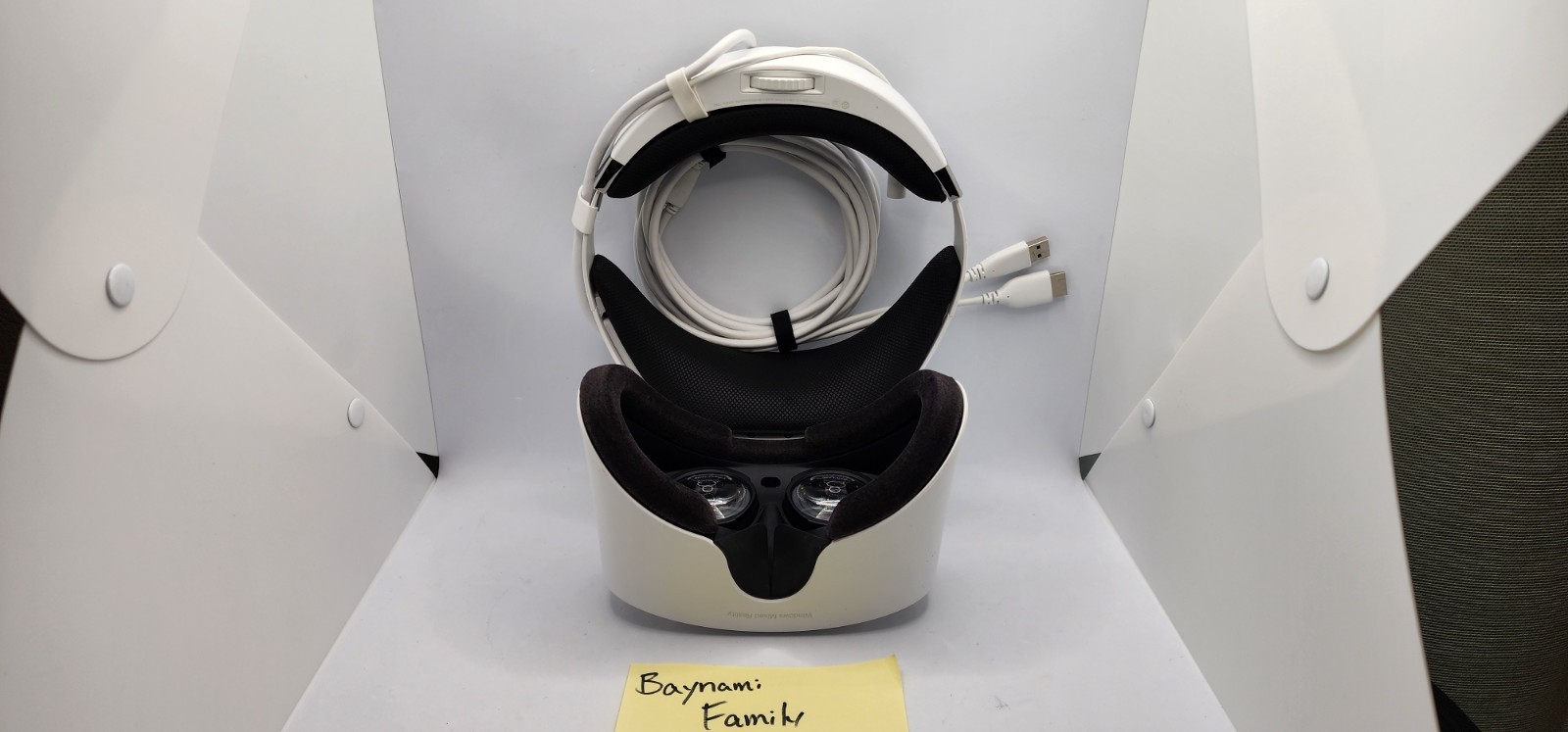 Dell Visor VR118 Wireless Virtual Reality Gaming Headset White