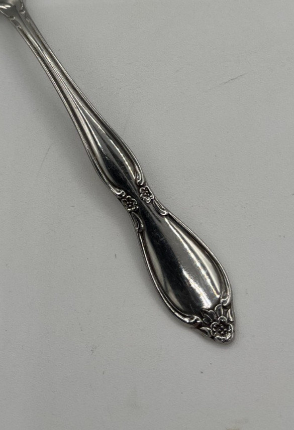 Oneida Community CHATELAINE Stainless Silverware Flatware YOUR CHOICE