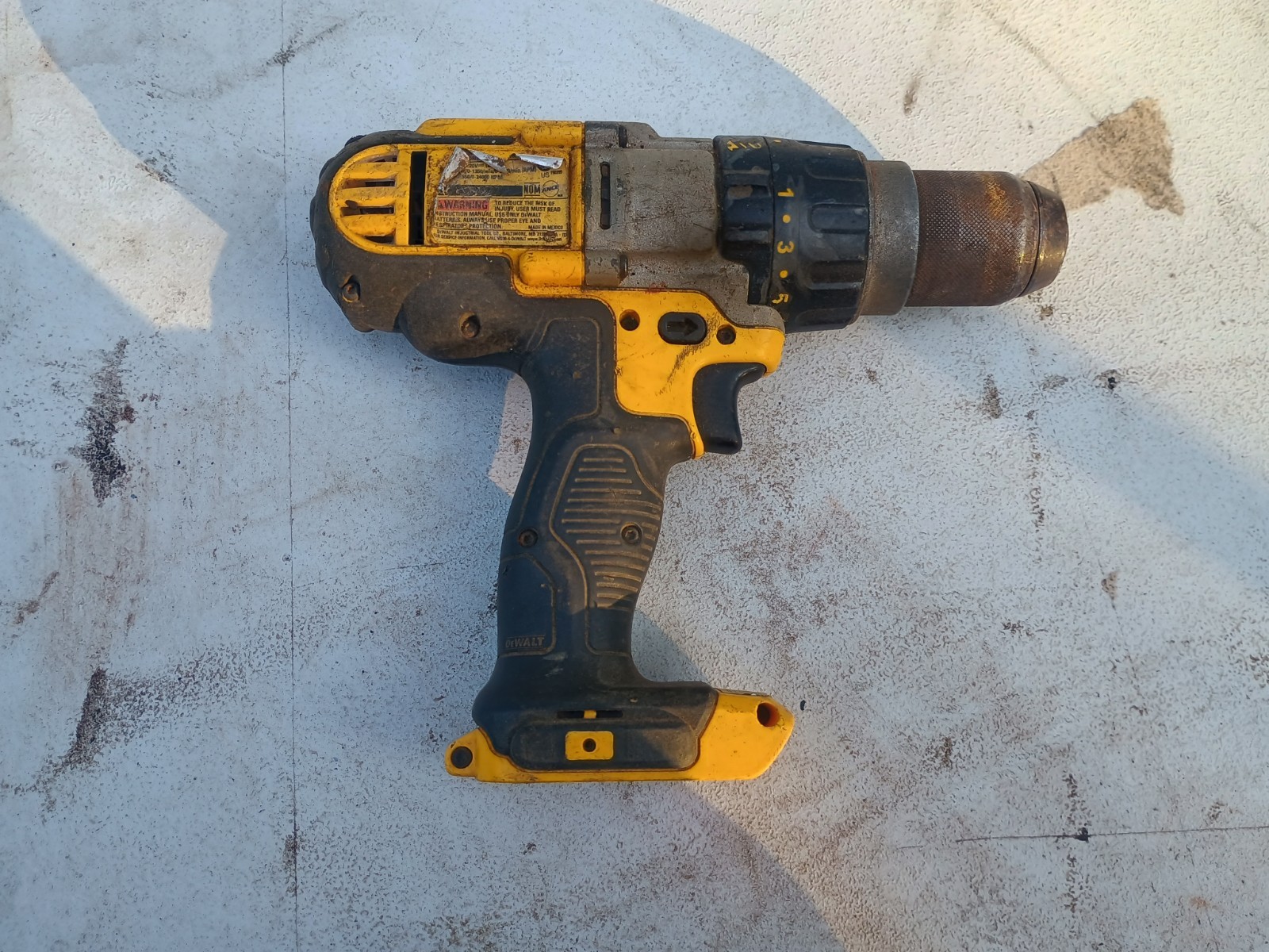 DeWalt DCD985 20V MAX 1/2" Hammerdrill / Driver Tool Only