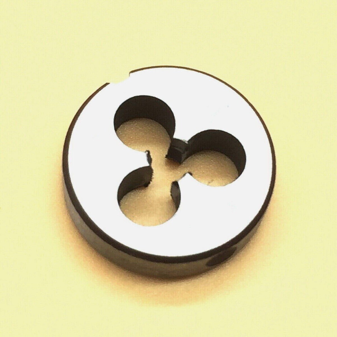 M2.3 x 0.4mm Metric Right hand Die 2.3x0.4mm Pitch [Sningau]