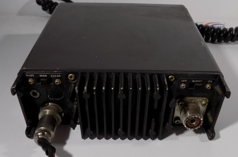 YAESU FT-230R FM TRANSCEIVER YM-47 **POWERS UP** Japan