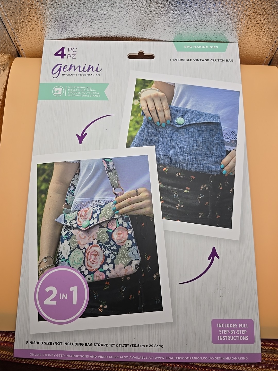 Gemini "Bag Making Dies"Pattern & Instruction kit By Crafter's Companion