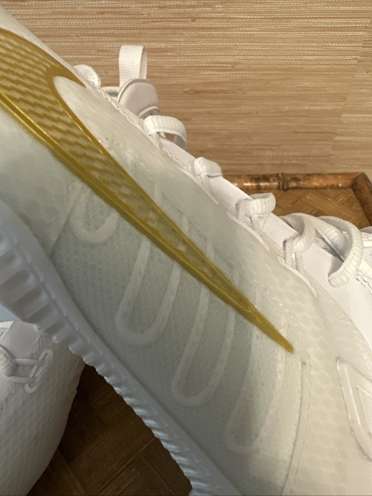 Nike Huarache 9 Elite Mid Lax White-Met Vivid Gold Lacrosse 6.5-10 FD0088-100