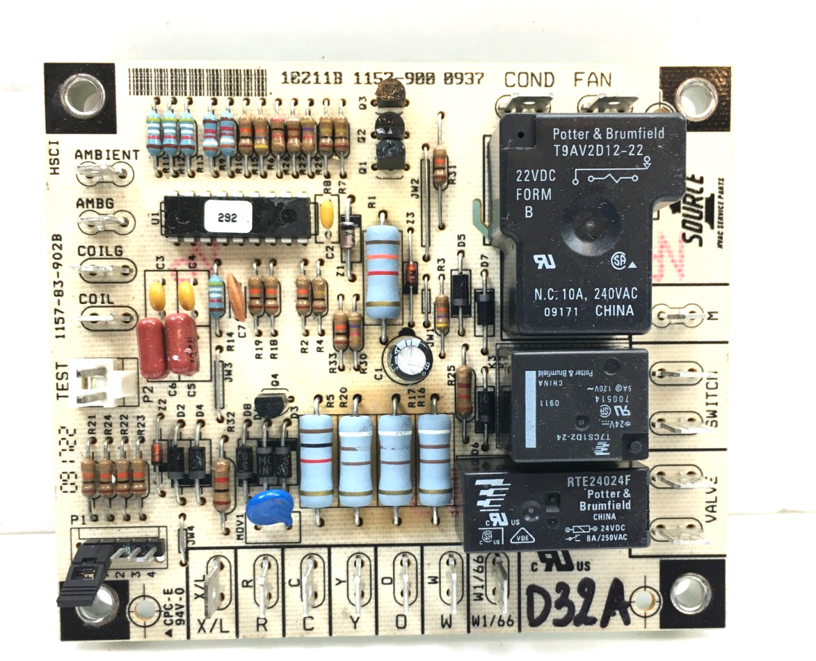 York 1157-900 Defrost Control Circuit Board 10211B SOURCE 1 used #D32A