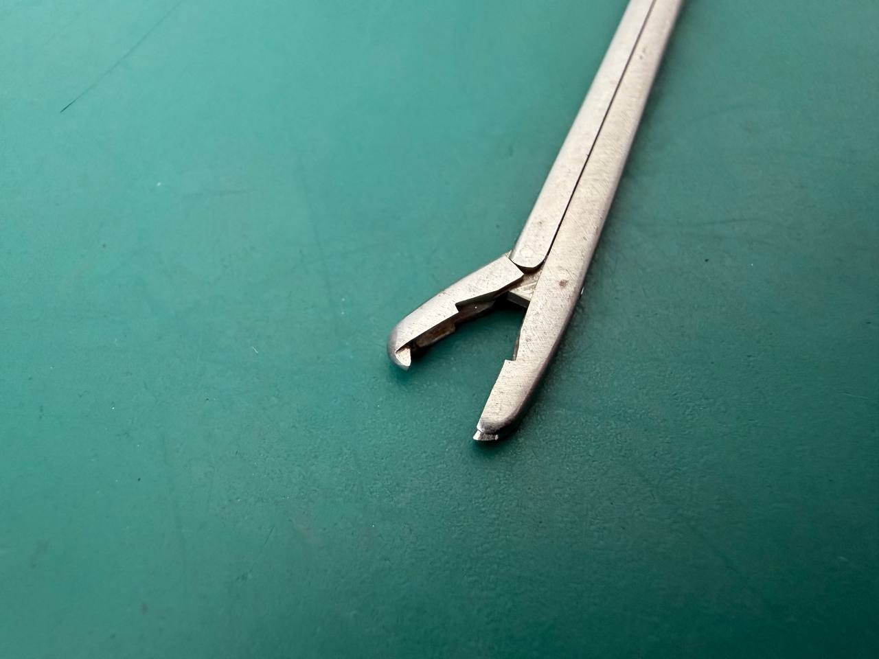 Codman 80-1654 Williams Discectomy Forceps 2mm Bite Single Tooth 5-1/2" Length