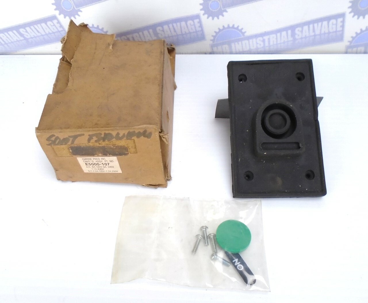 CROUSE-HINDS / EMPIRE - E5000-107 Push Button Assy CAM-LOK 120-440VAC 125-250VDC