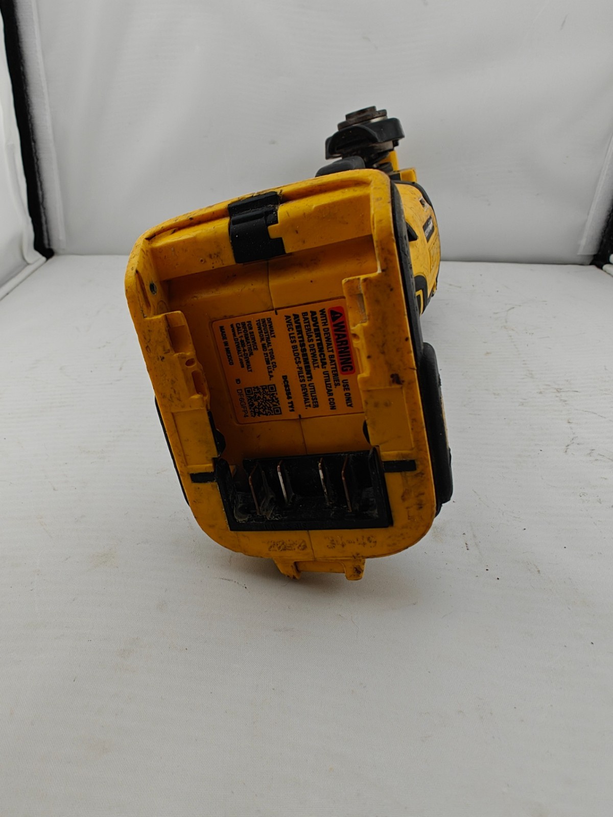 Dewalt DCS354B 20V MAX Cordless Oscillating Multi-Tool (Tool Only)
