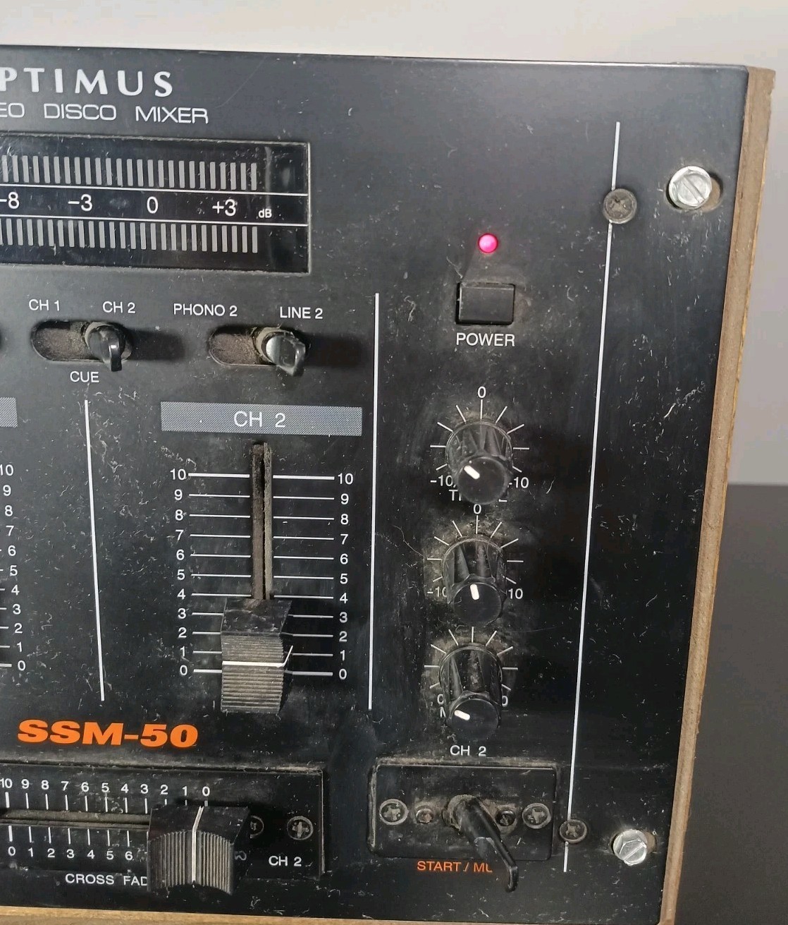 Optimus 2-CH Stereo Disco Mixer SSM-50