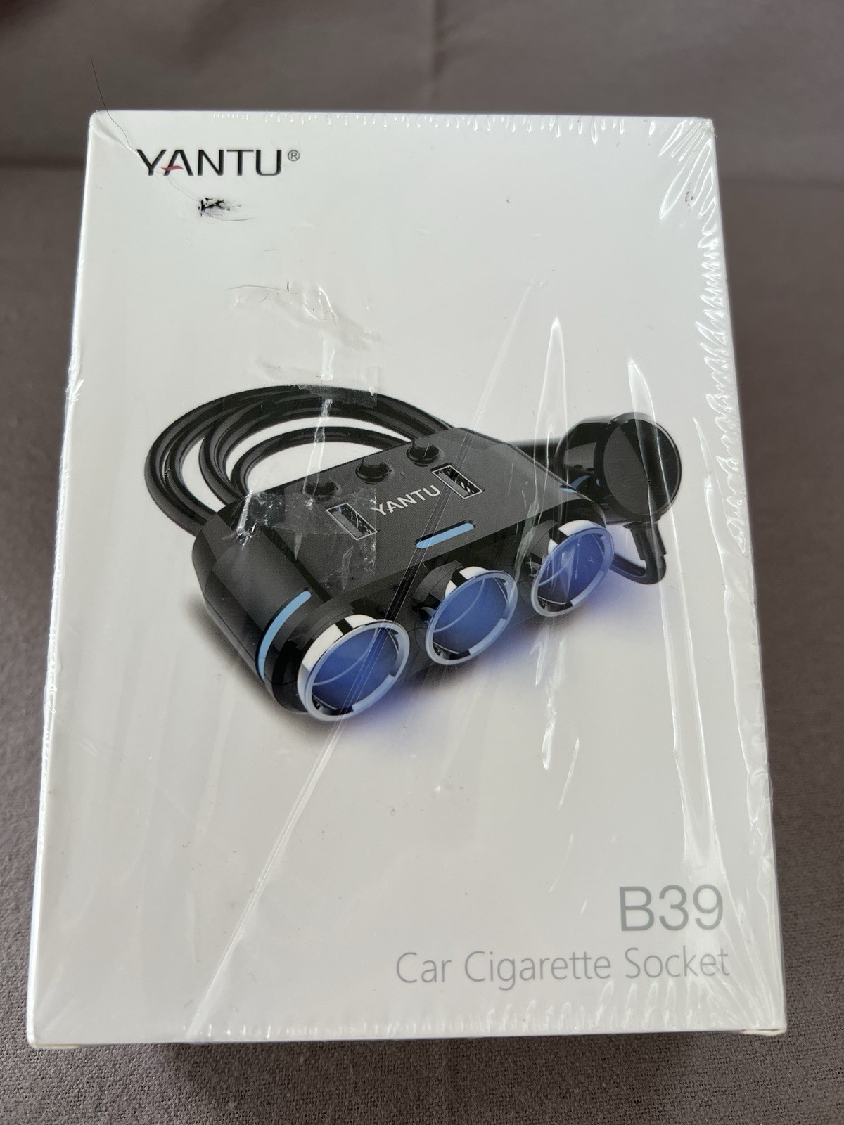 YANTU B39 Car Cigarette Lighter Socket Splitter 12V/24V USB Charger Adapter