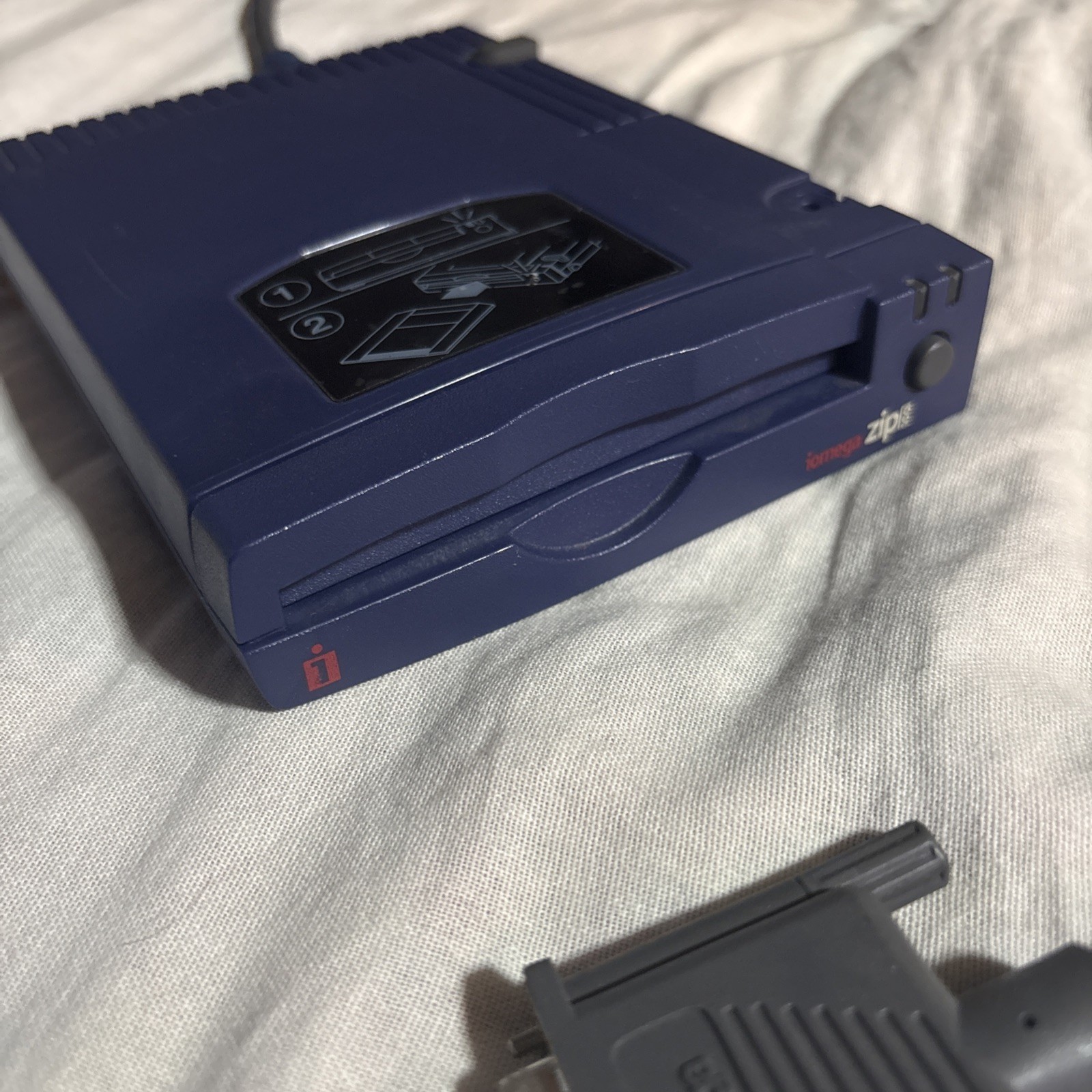 Iomega Z100P2 ZIP 100 25-Pin Parallel External Floppy ZIP Drive - UNTESTED