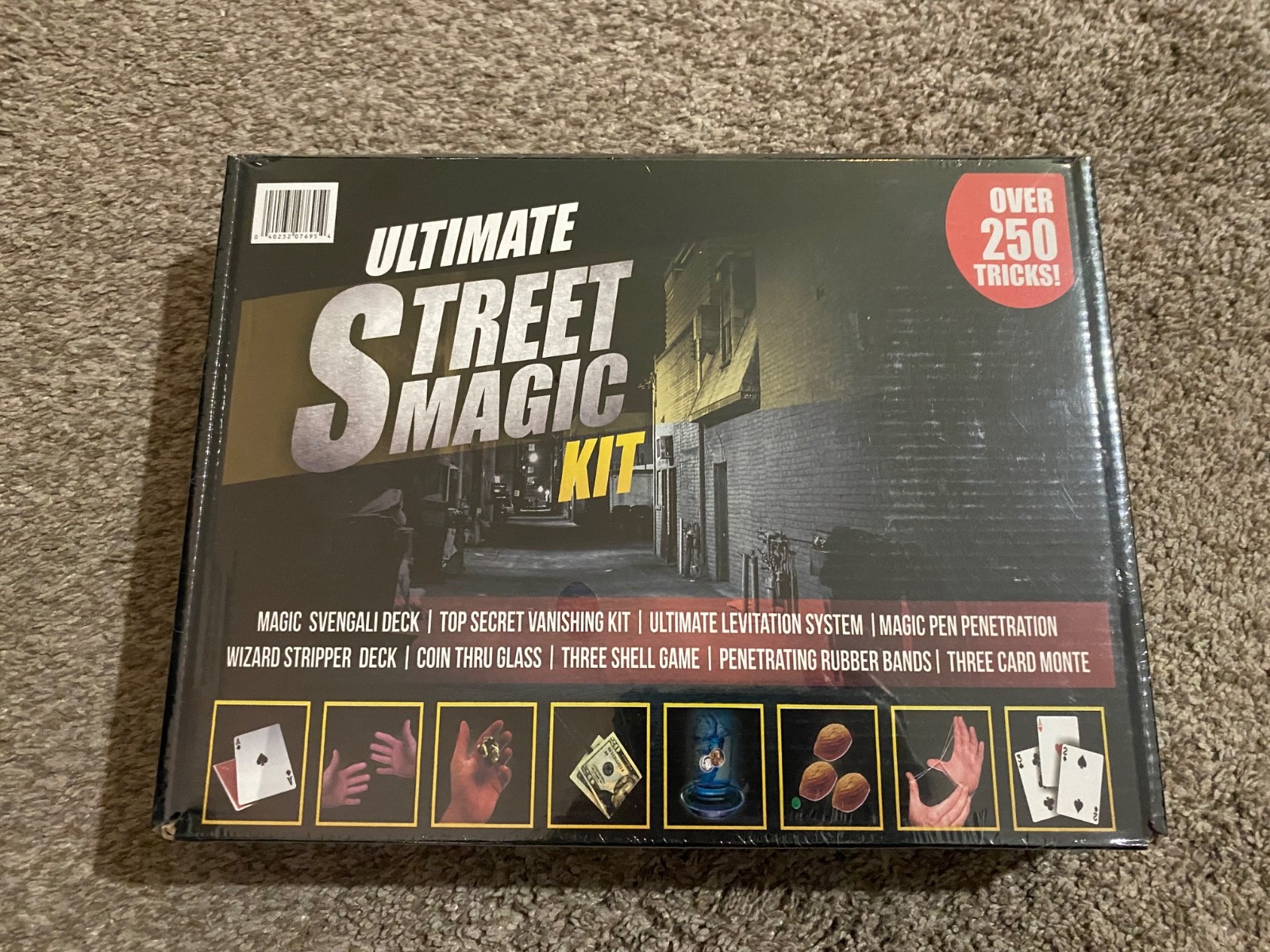 Ultimate Street Magic Kit Over 250 Tricks NEW
