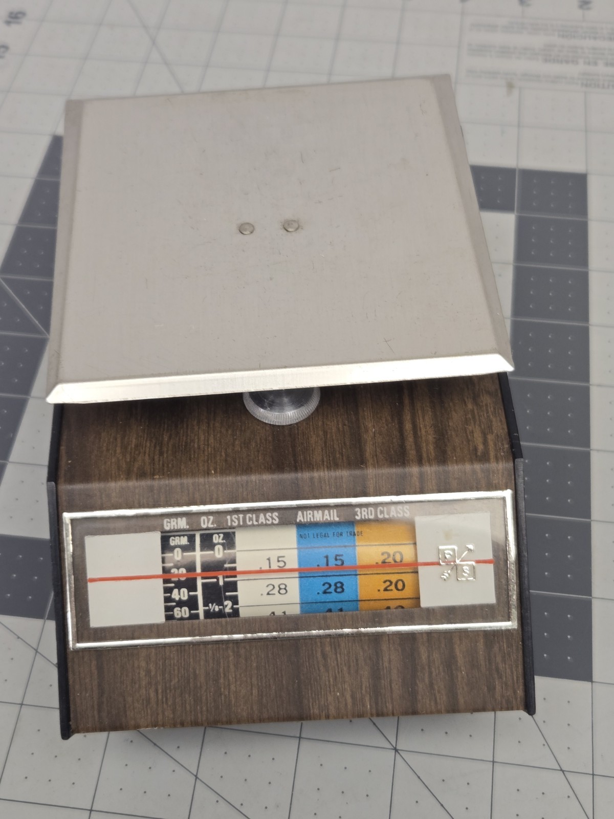 Vintage Park Sherman Postal Mail Scale Post Office Rate Chart May 1978 Woodgrain