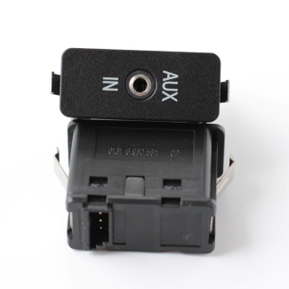 AUX Auxiliary Audio Socket for 1 3 5 6 7 X3 X5 E60 E61 E81 E87 E90