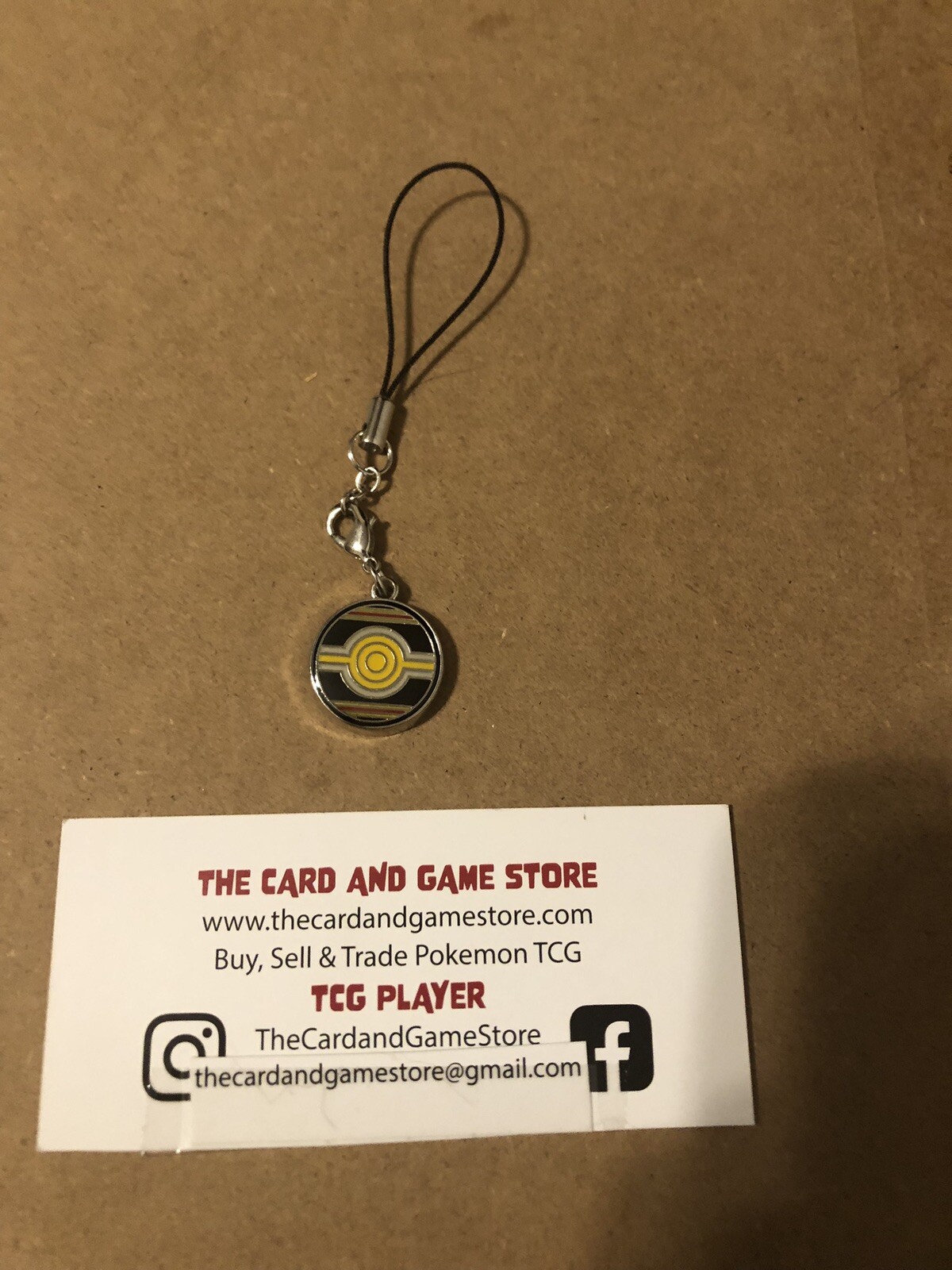 2015 Pokemon Luxury Ball Keychain Charm DS League Poke Ball Switch Pokémon Promo