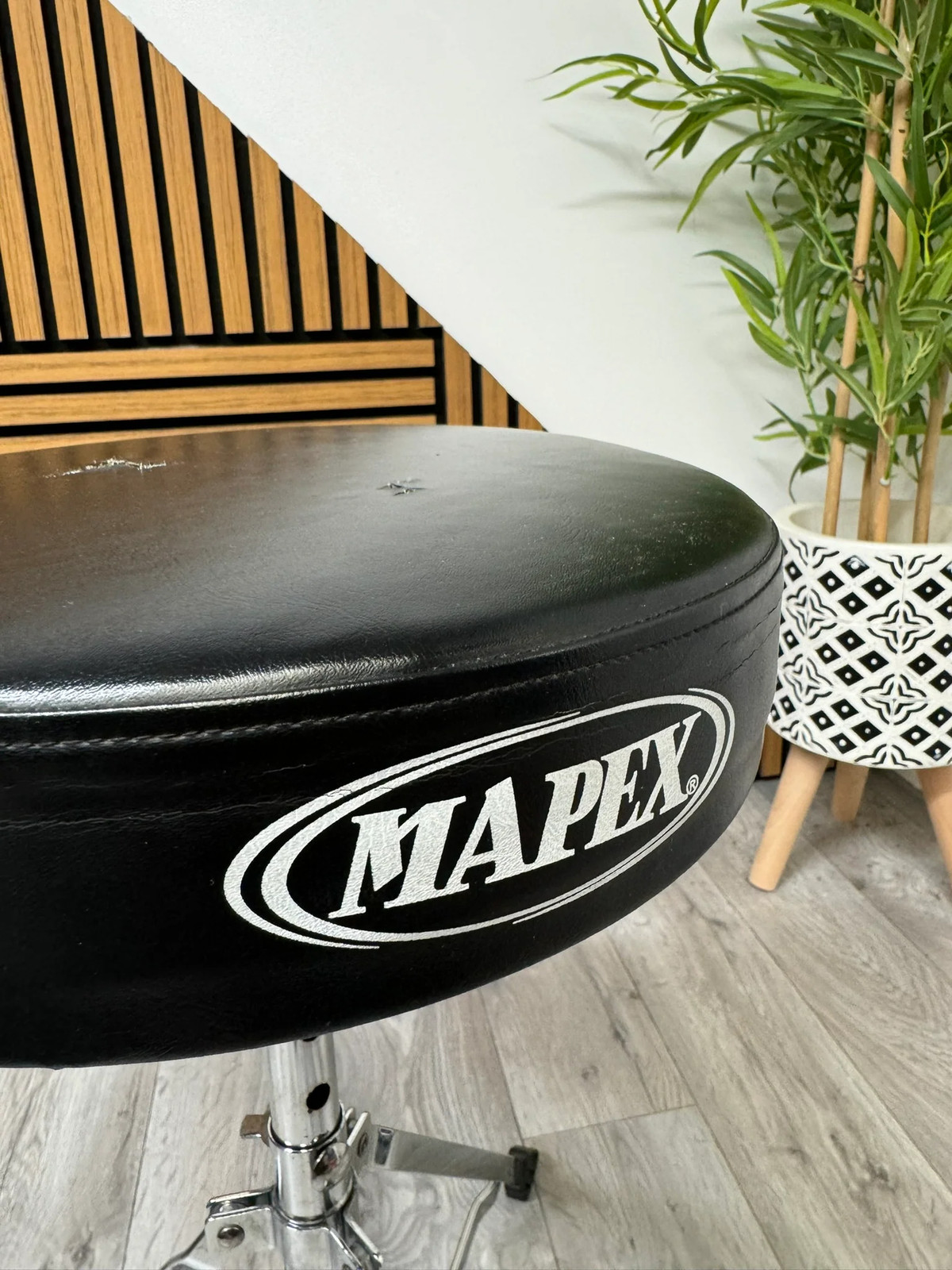 Mapex Drum Stool Throne / Height Adjustable / Single Braced #VZ53