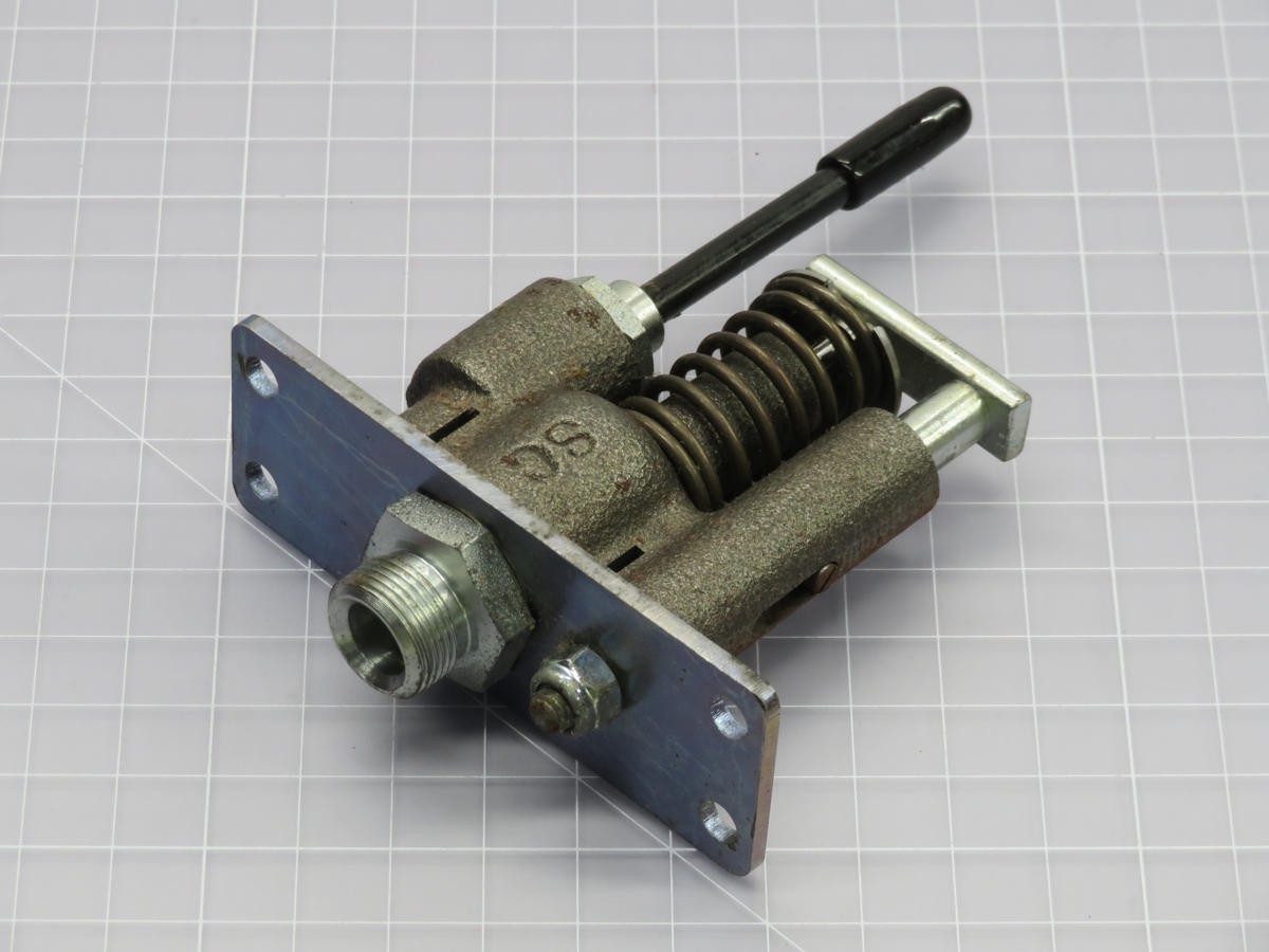 MANZEL 36001085722 LUBRICATOR PUMP ASSEMBLY T217916