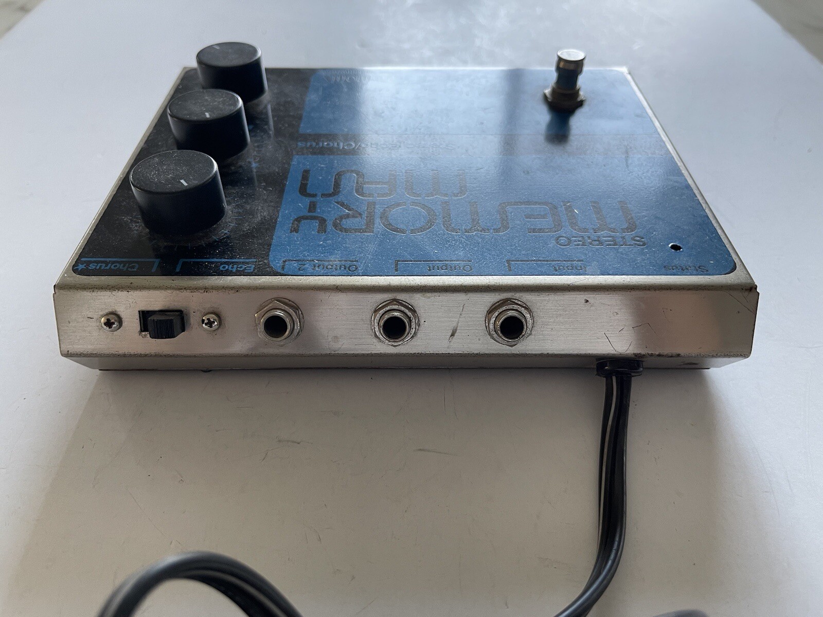 Electro Harmonix Stereo Memory Man Echo Chorus Vibrato 1984 Guitar Effect Pedal