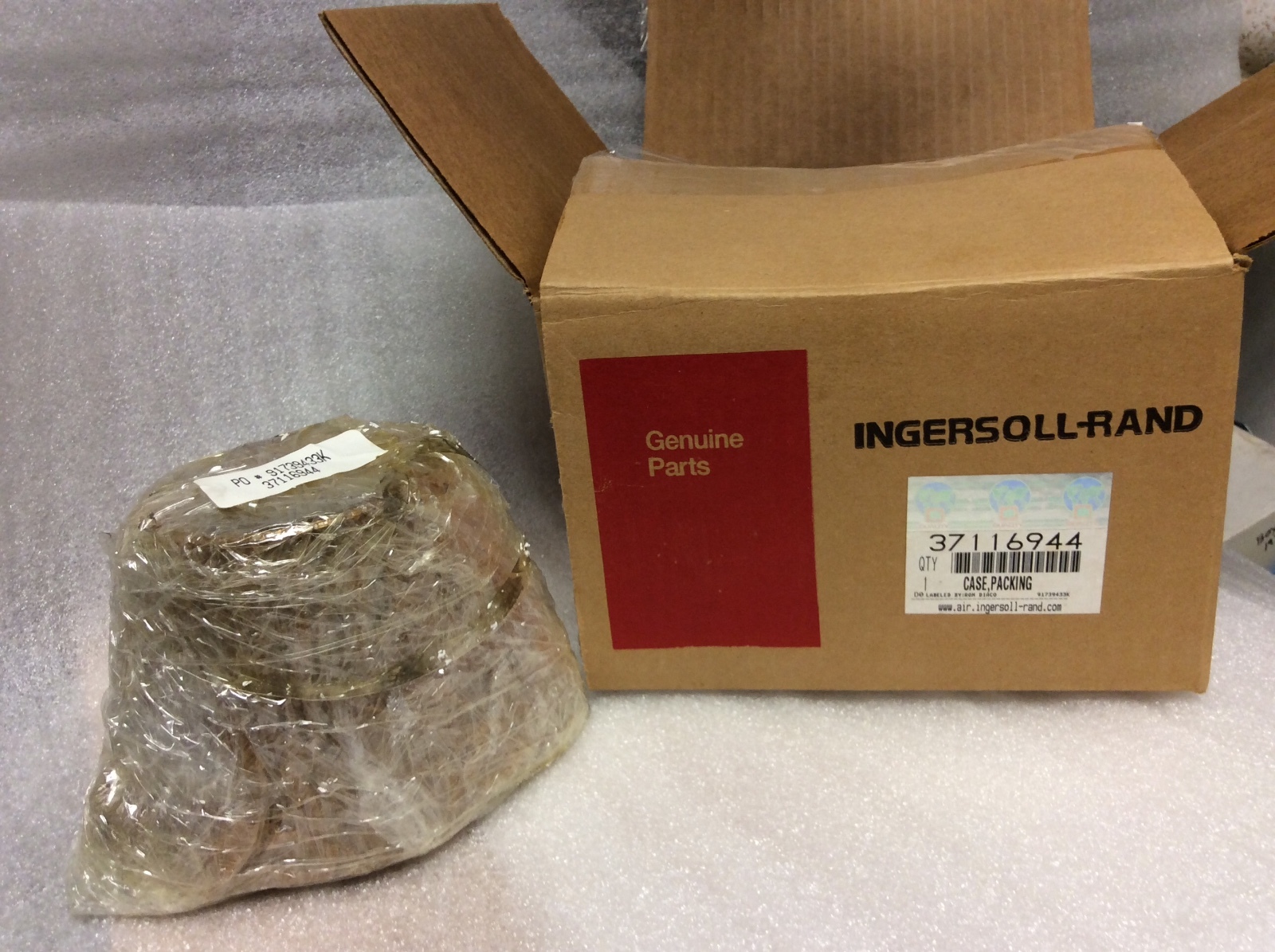 37116944 Ingersoll Rand Packing Case COMPRESSOR 130 NIB NEW NOS SALE  $399