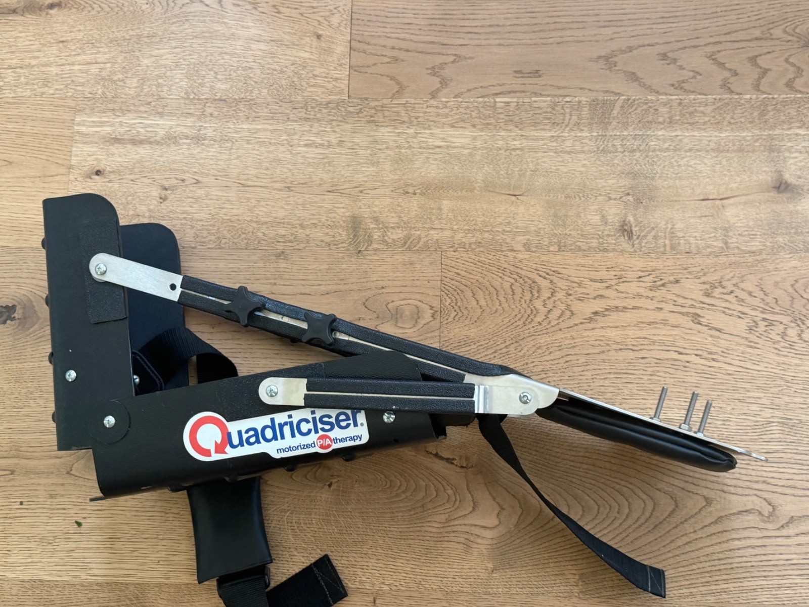 Quadriciser Post Stroke Exerciser