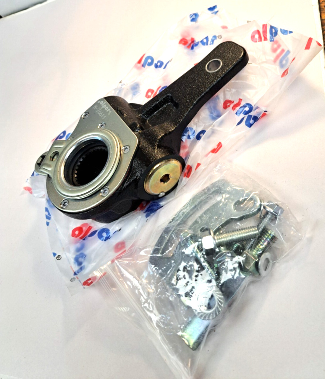 ALPAR H-26611 AUTOMATIC SLACK ADJUSTER 1.5" 28 SPLINE 5.5"