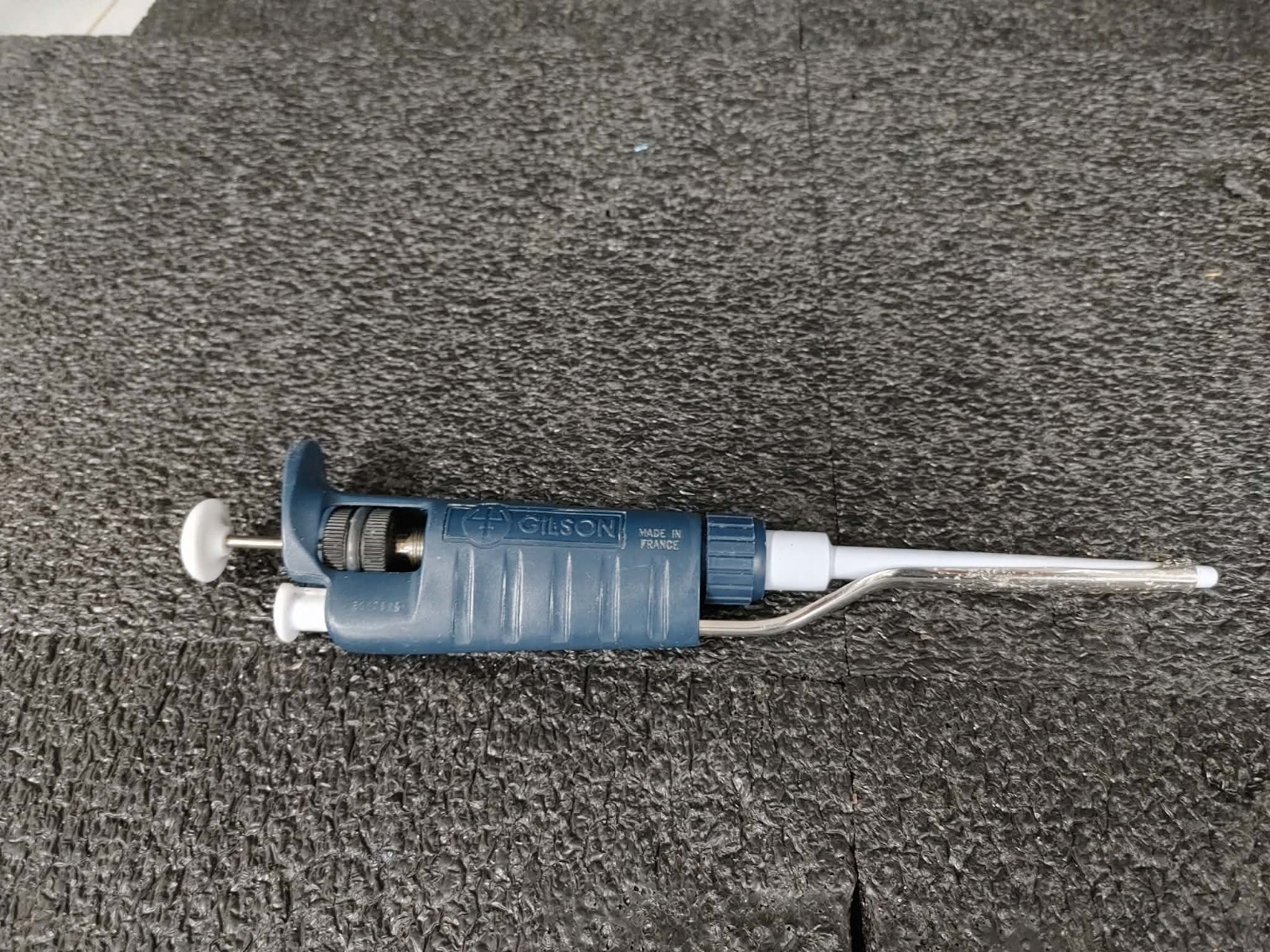 Gilson P200 20-200µl Single Channel Manual Pipette