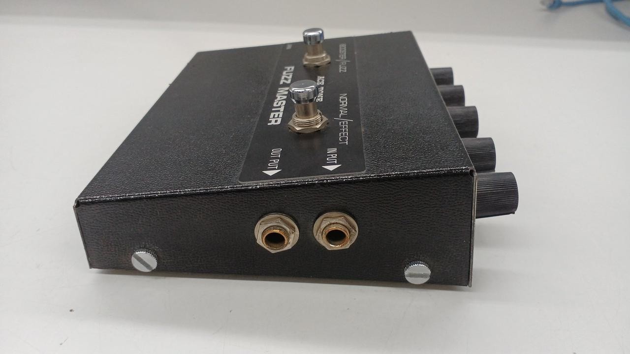 ACE TONE Fuzz Pedal FM-3
