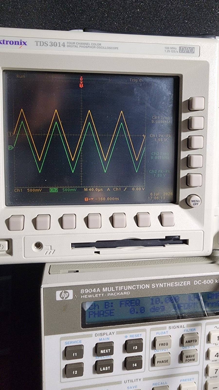 HP 8904A Multifunction Synthesizer DC-600kHz Dual Output Tested Working Option 2