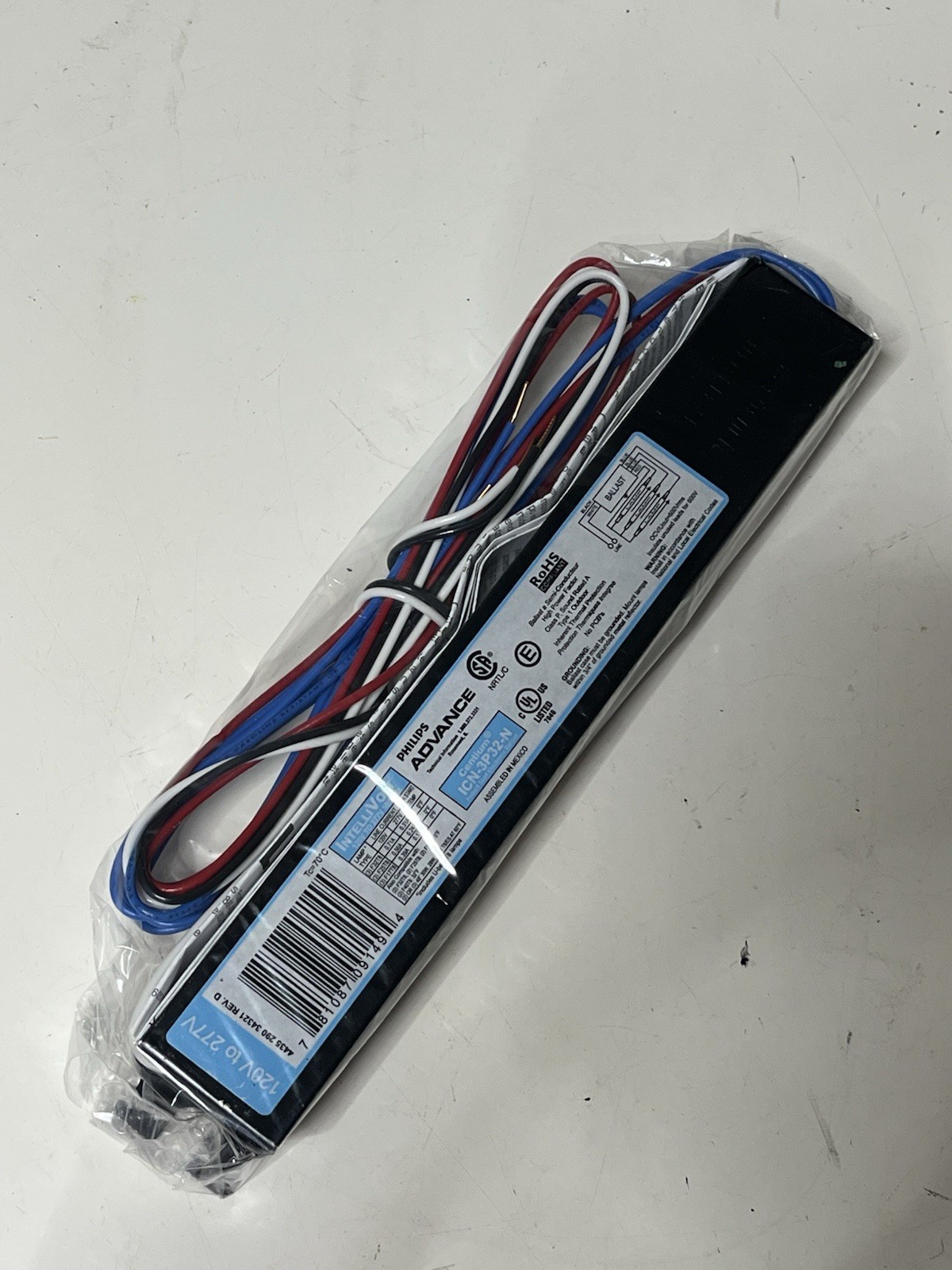 PHILIPS ICN-3P32-N 120V To 277V IntelliVolt Ballast Semi Conducteur NEW