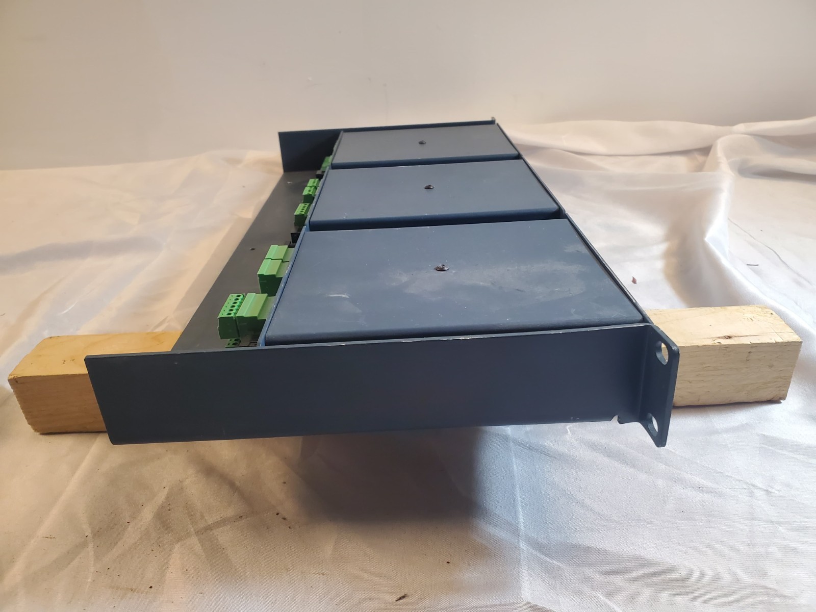 3x Broadcast Tools SS4.1 III Balanced Audio Automation Switcher in Ra-1 Rack