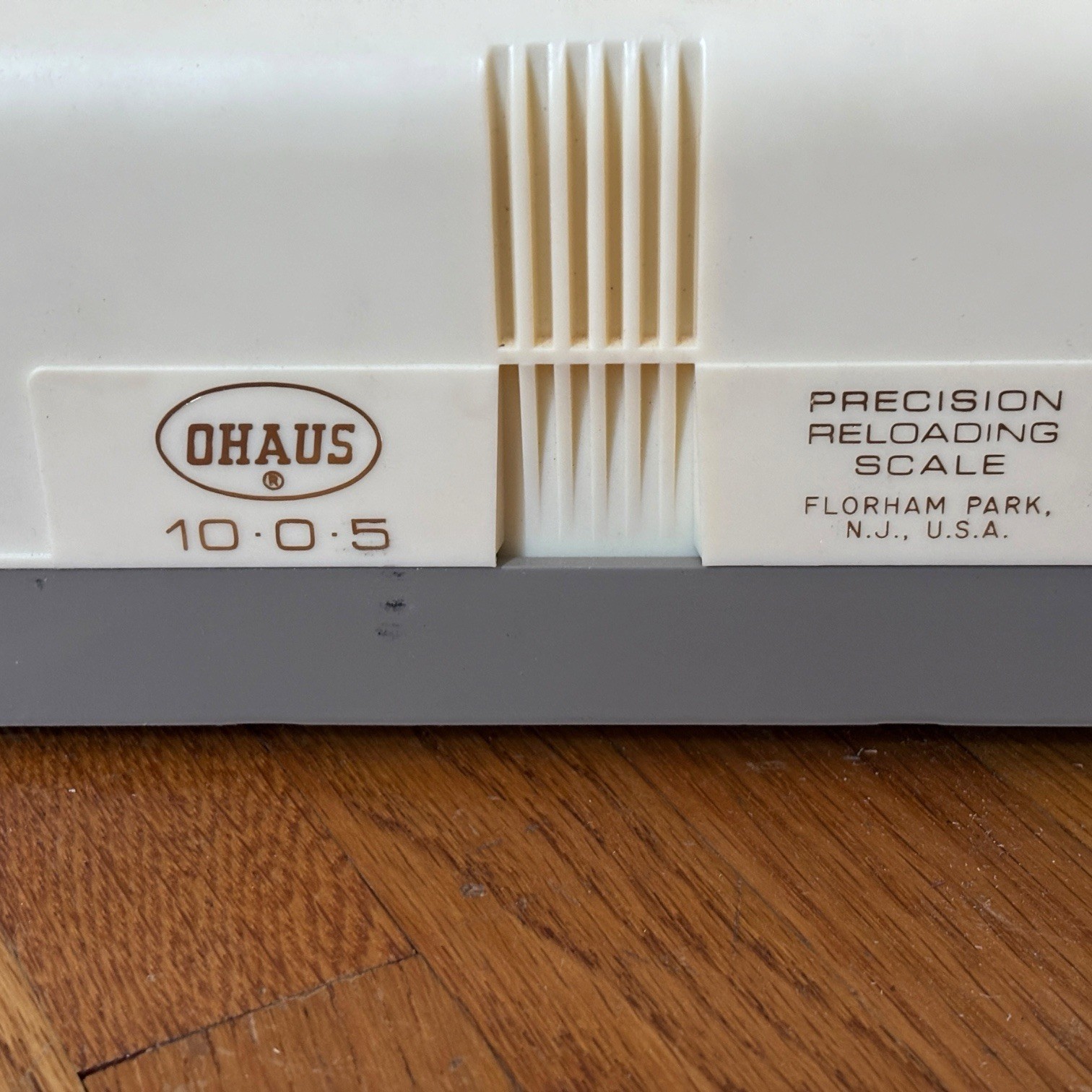 OHAUS 10-0-5 Precision Reloading Scale Balance Beam w/ Box & Instructions