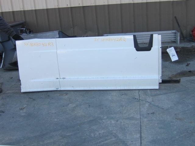 For 2018 FREIGHTLINER CASCADIA 125 SIDE FAIRING Right ,  MD