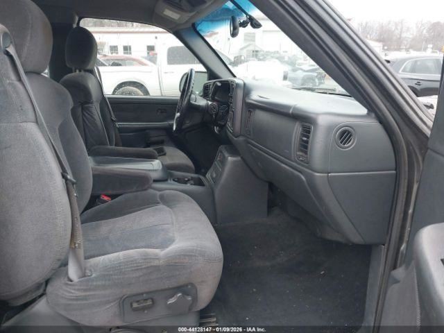 SILVRDO25 2002 Glove Box 4972520