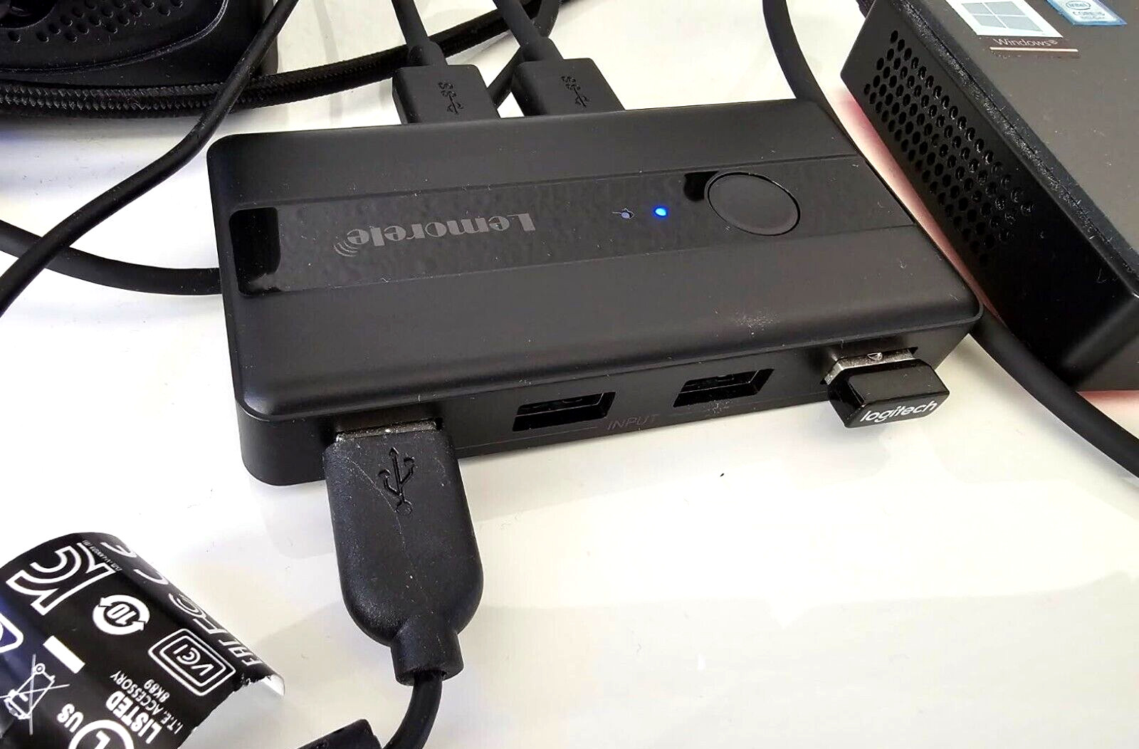 USB 3.0 Switch Selector 2 Computer Sharing 4 Devices Peripheral KVM Switcher Box