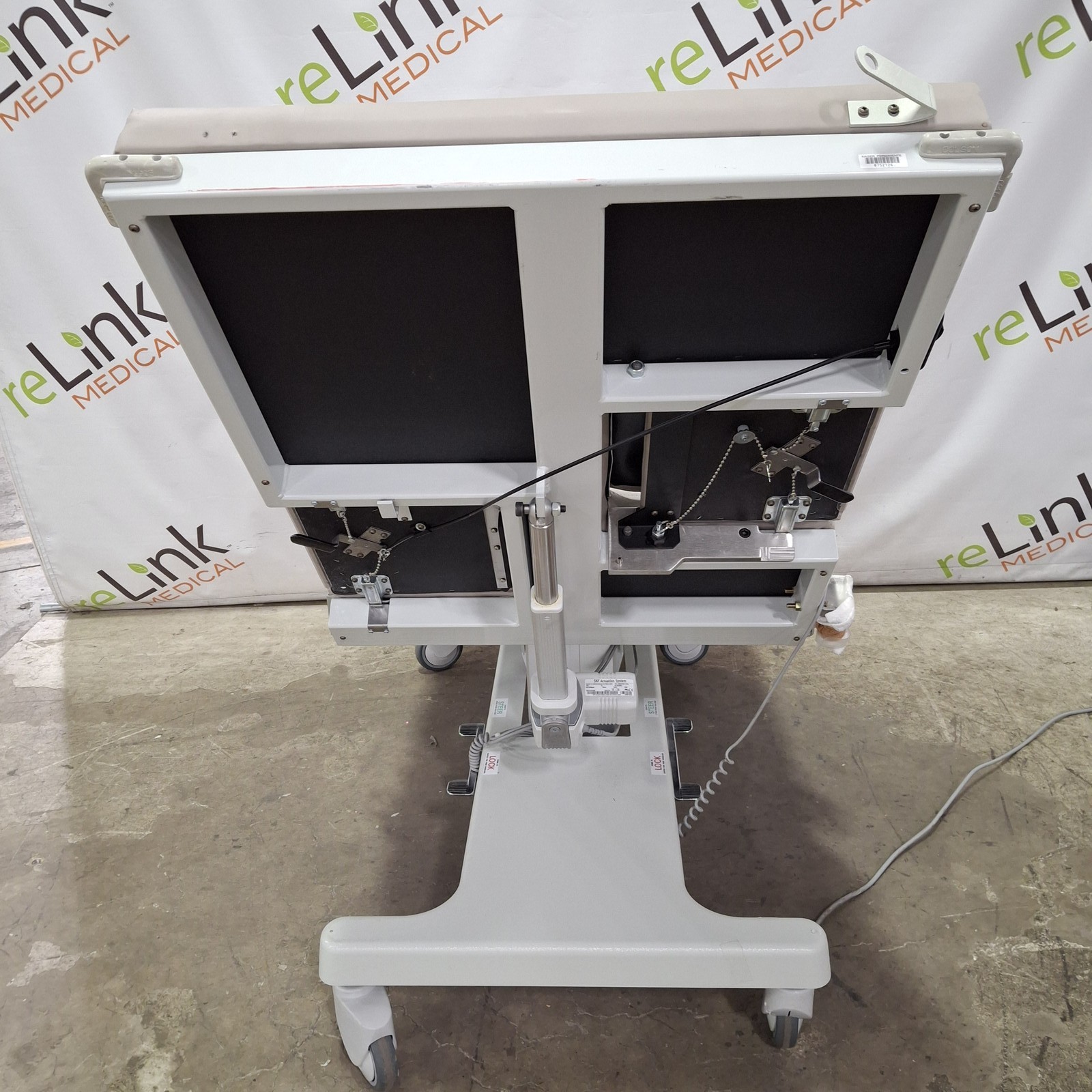 Medical Positioning, Inc. EchoBed Dual 1233 Imaging Table