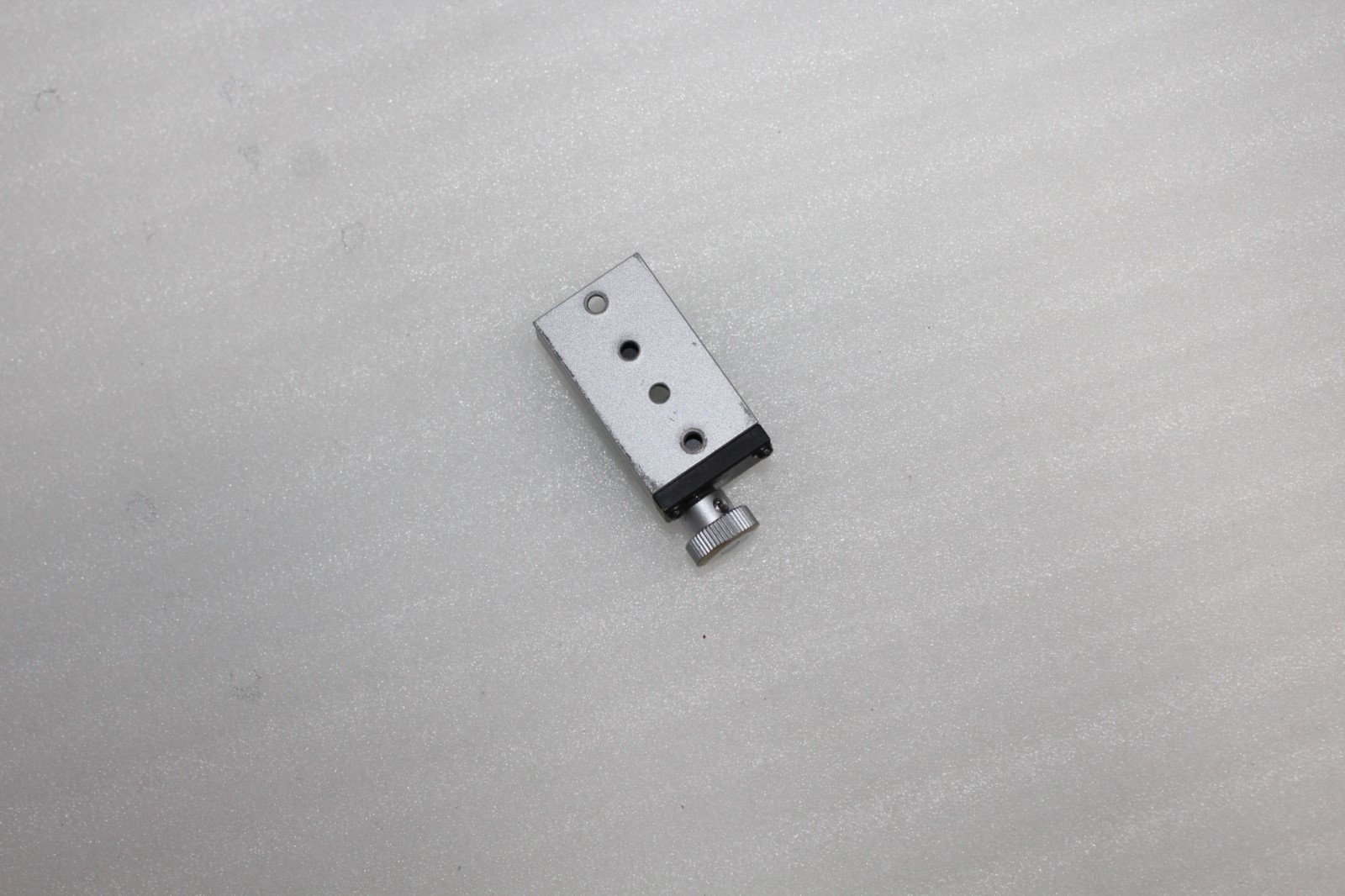 Sigma Koki TAS-24302 Linear Stage Table