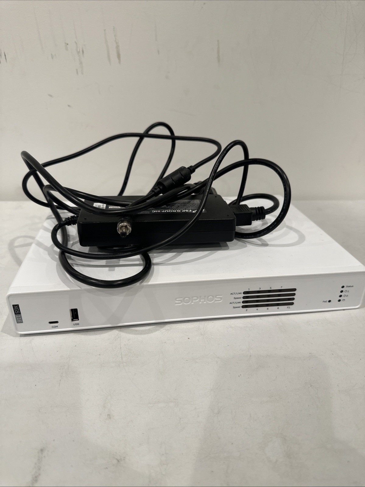 Sophos XGS 116 Security Firewall used fully working