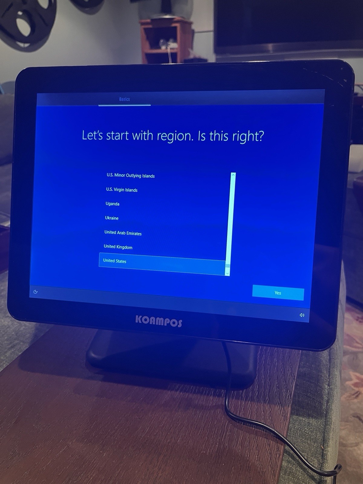KOAMPOS KMS609D Dual Screen POS System i5/8GB/128GB Windows 10 Pro - Tested