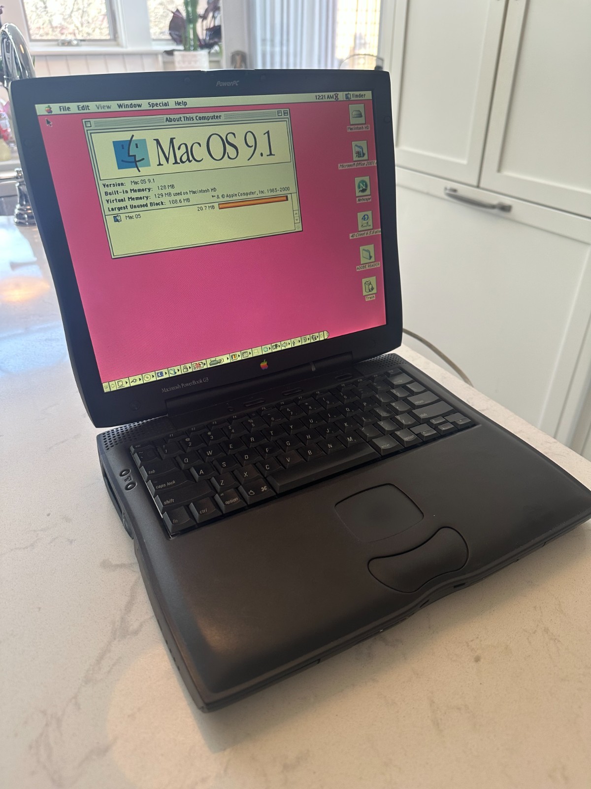 Apple PowerBook Walstreet PDQ Vintage Laptop 300MHZ 128MB 8GB OS9.1 Working READ