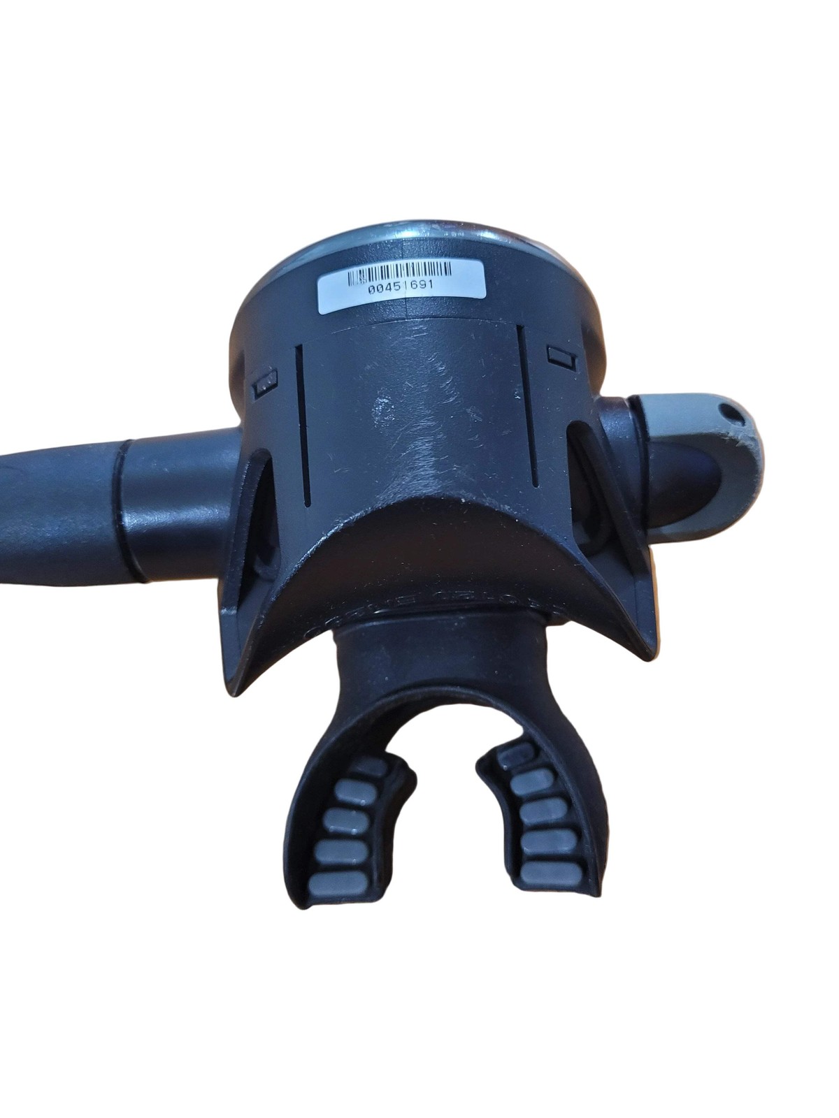 Oceanic FDX 10/ Delta 4 Regulator