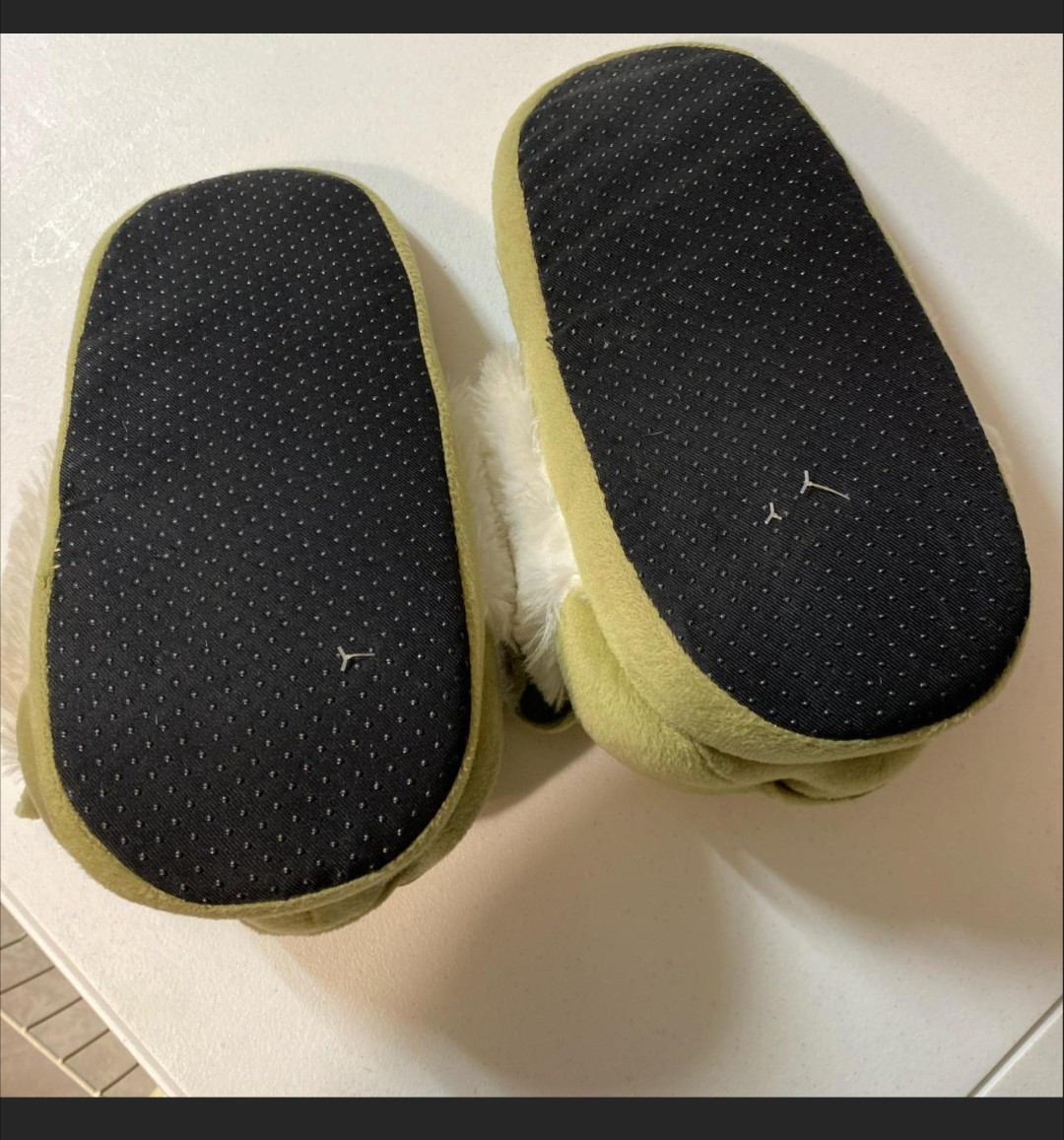 Star Wars Slippers - Yoda Size 8