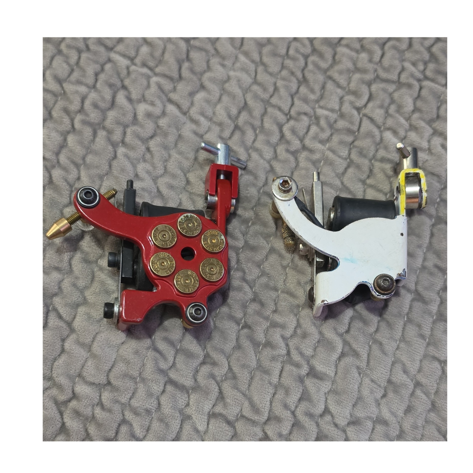 2pc Coil Tattoo Machines 2-Coil Lightweight Metal Frame & Coils Red/White