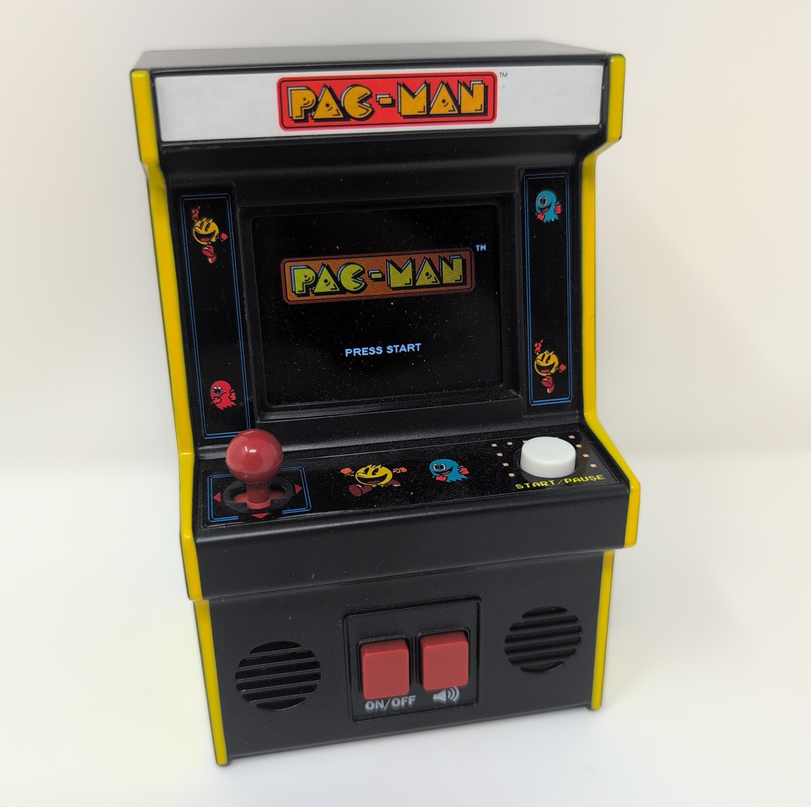 Pac-Man Retro Mini Arcade Machine Bandai Namco