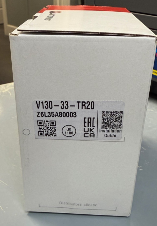 UNITRONICS V130-33-TR20 NEW IN BOX