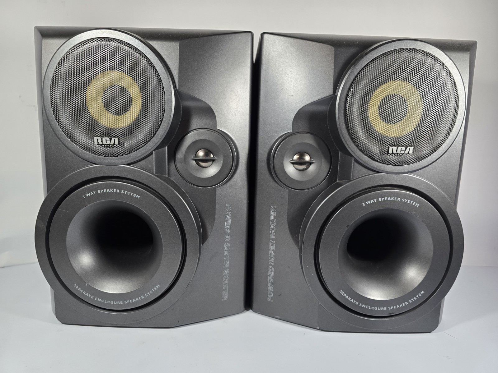 RCA 2 Way Stereo Speakers #RS2604, Wired, Front Left & Right, Tested and Working
